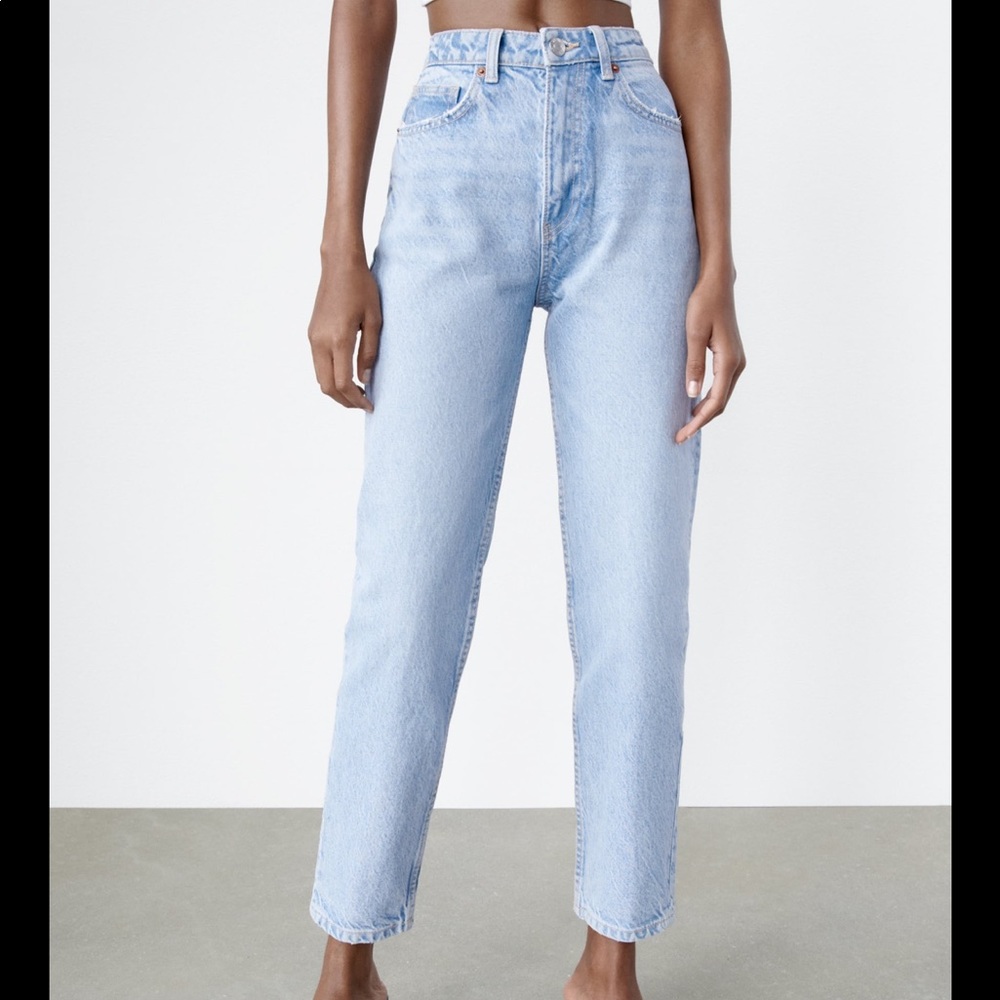 Zara mom fit jeans. Size 25